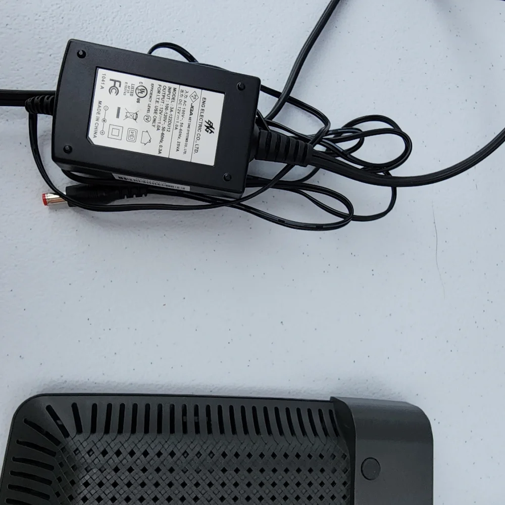 Cisco Black Wireless Router - Picture 5 of 7